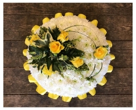Based Posy Yellow and White